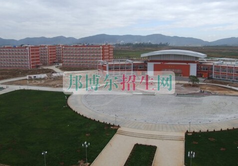 曲靖醫(yī)學(xué)高等?？茖W(xué)校