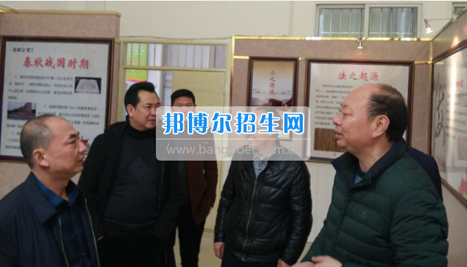 儀隴縣教育局長一行赴天坤四川省古藺縣職業(yè)高級(jí)中學(xué)校參觀考察