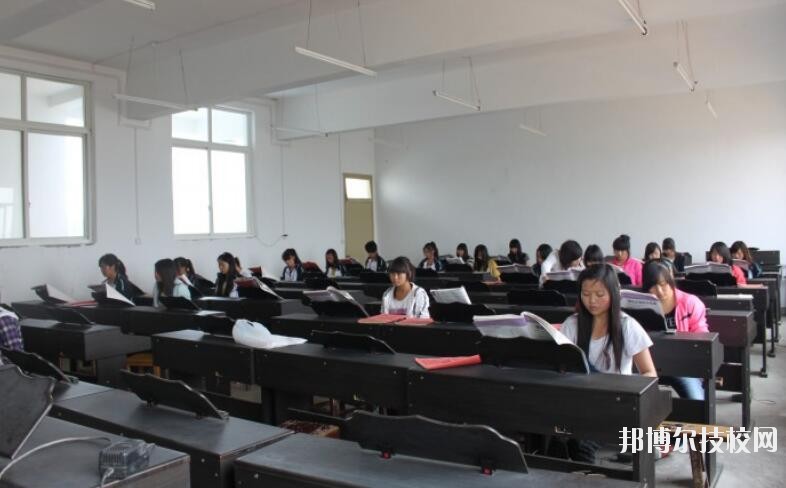 貴州興仁民族職業(yè)技術(shù)學(xué)校2020年學(xué)費、收費多少