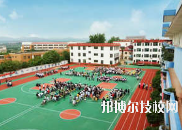 贛州旅游職業(yè)學(xué)校2020年學(xué)費、收費多少