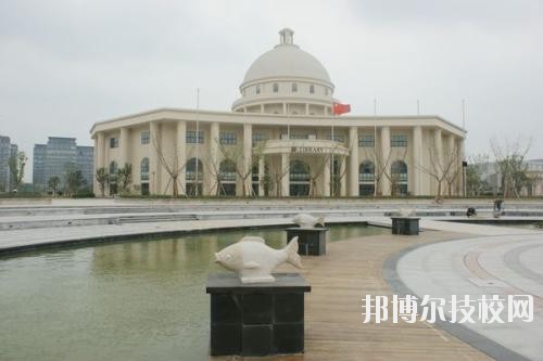 寧波外事學(xué)校2020年報(bào)名條件、招生要求、招生對(duì)象