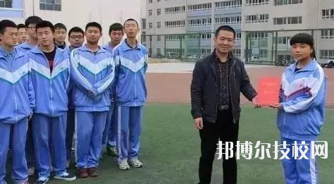 靖遠職業(yè)中等專業(yè)學校2020年報名條件、招生要求、招生對象