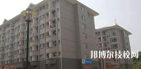 甘肅石化技師學(xué)院2020年學(xué)費(fèi)、收費(fèi)多少