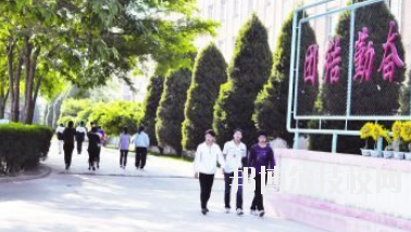 甘肅省商業(yè)學(xué)校2020年報(bào)名條件、招生要求、招生對(duì)象