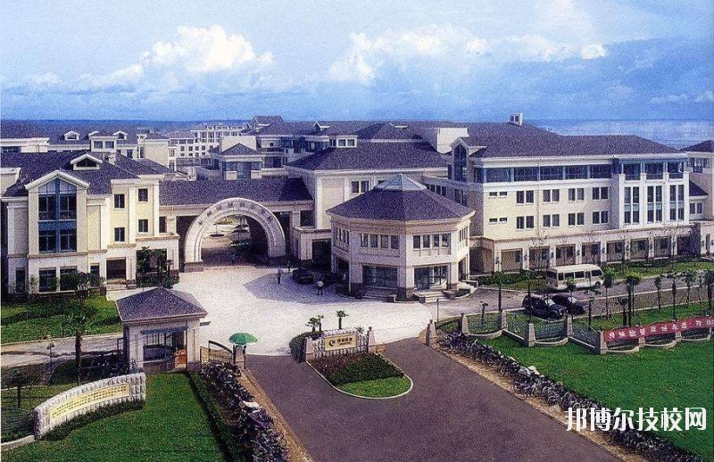 成都市育華職業(yè)學(xué)校2020年報(bào)名條件、招生要求、招生對(duì)象