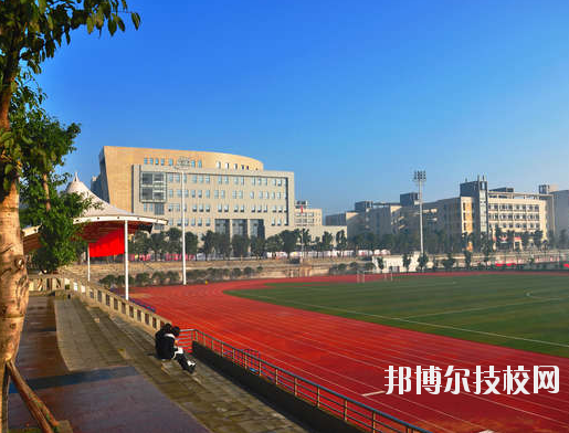 重慶渝中高級(jí)職業(yè)學(xué)校2020年報(bào)名條件、招生要求、招生對(duì)象