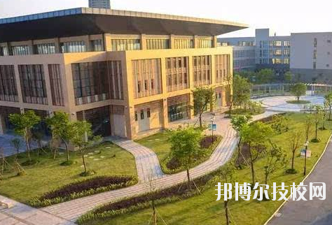 浙江科技工程學校怎么樣，好不好