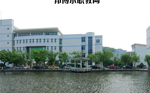 杭州輕工技師學(xué)院2020年報名條件，招生對象，招生要求