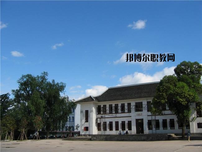 四川省儀隴縣柳埡職業(yè)中學(xué)2020年報名條件、招生要求、招生對象