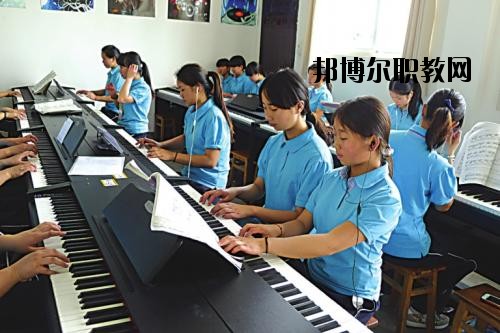 冊亨中等職業(yè)學(xué)校怎么樣、好不好