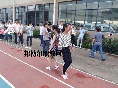 達(dá)州水電學(xué)校2020年報(bào)名條件、招生要求、招生對(duì)象