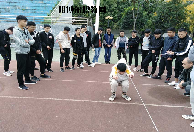 勉縣職業(yè)教育中心2020年報名條件、招生要求、招生對象 