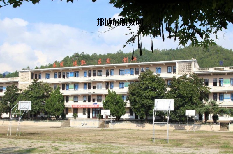 臺州護(hù)士學(xué)校2020年報名條件、招生要求、招生對象