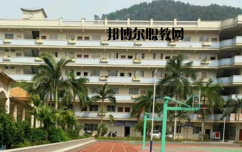 梧州西南中等專(zhuān)業(yè)學(xué)校怎么樣、好不好