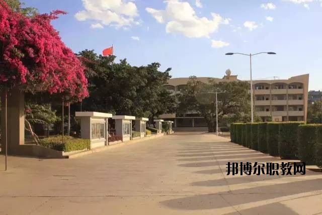元謀縣職業(yè)高級(jí)中學(xué)2020年報(bào)名條件、招生要求、招生對(duì)象
