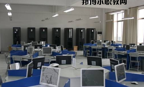 廣東南方技師學(xué)院2020年報(bào)名條件、招生要求、招生對(duì)象