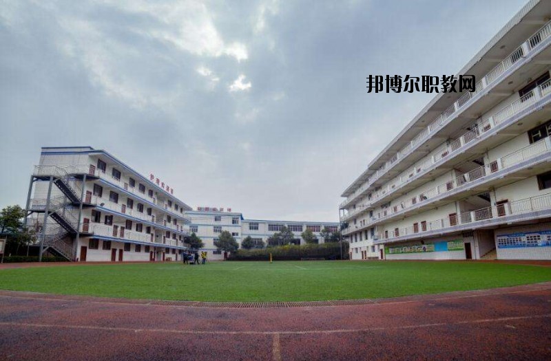 龍南職業(yè)中等專業(yè)學(xué)校怎么樣、好不好