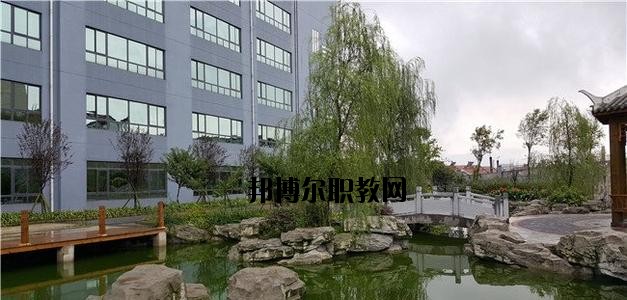 息烽縣職業(yè)技術(shù)學(xué)校2020年報名條件、招生要求