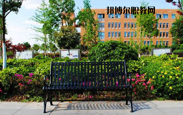 渭南興華職業(yè)學(xué)校2020年報名條件、招生要求、招生對象 