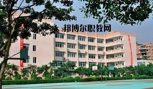 瀘州電子機(jī)械學(xué)校2020年報名條件、招生要求、招生對象