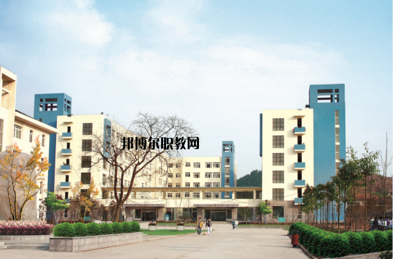 廣元市昭化區(qū)職業(yè)高級中學2020年報名條件、招生要求、招生對象