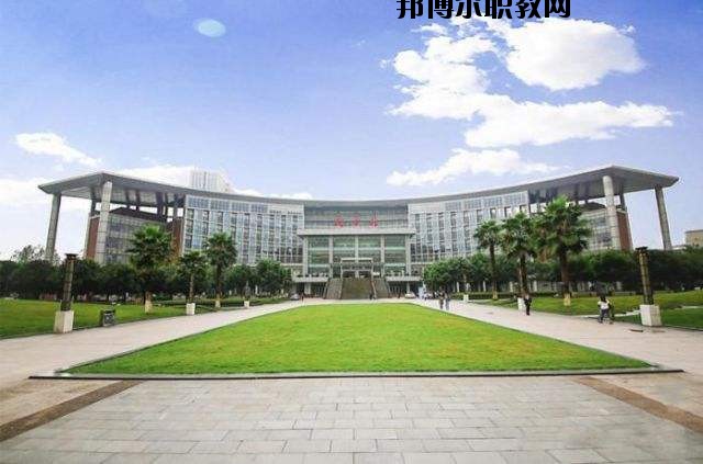 麻城順河高級(jí)職業(yè)中學(xué)2020年報(bào)名條件、招生要求、招生對(duì)象