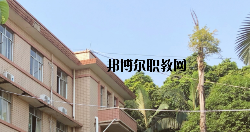廣西工貿職業(yè)技術學校怎么樣、好不好