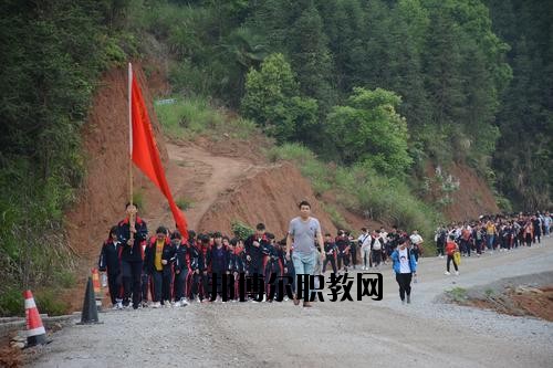 銅鼓縣職業(yè)中專學(xué)校怎么樣、好不好