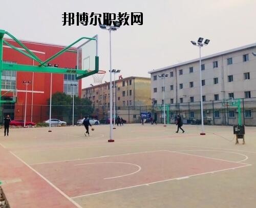 新鄉(xiāng)工業(yè)學(xué)校怎么樣、好不好