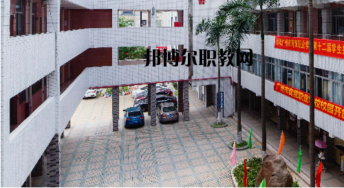 廣州商貿(mào)職業(yè)學(xué)校怎么樣、好不好