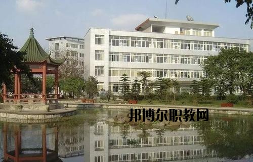 宜賓商業(yè)職業(yè)中等專業(yè)學校2020年報名條件、招生要求、招生對象
