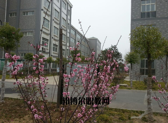 許昌工商管理學校怎么樣、好不好