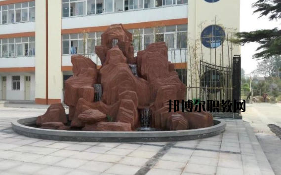 新鄉(xiāng)牧野區(qū)職業(yè)教育中心2021年報(bào)名條件、招生要求、招生對(duì)象