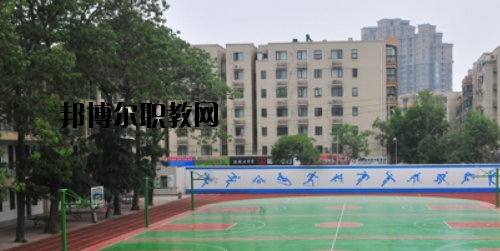 鄭州科技工業(yè)學(xué)校2021年招生辦聯(lián)系電話(huà)