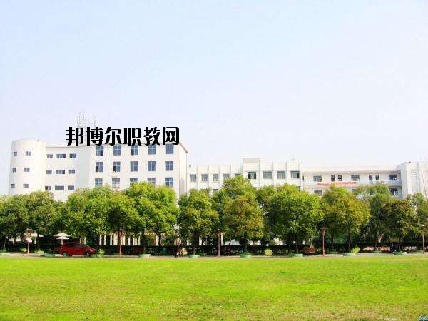 博愛職業(yè)中等專業(yè)學校2021年報名條件、招生要求、招生對象