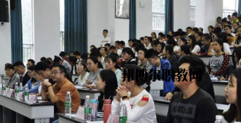 來賓衛(wèi)生學(xué)校怎么樣、好不好