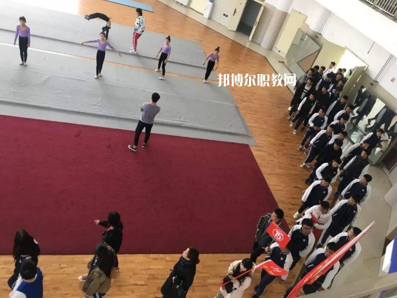 濮陽雜技藝術(shù)學校2021年學費、收費多少
