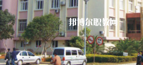 廣西桂林創(chuàng)新中等職業(yè)技術(shù)學(xué)校怎么樣、好不好