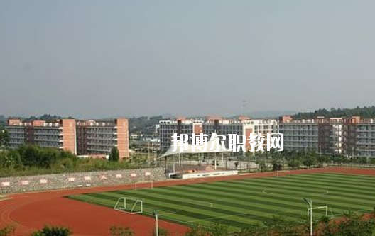 湛江市工商職業(yè)技術(shù)學(xué)校2020年報(bào)名條件、招生要求、招生對象