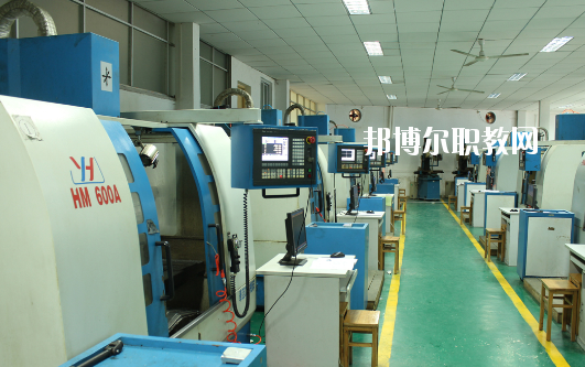 廣東省理工職業(yè)技術(shù)學(xué)校2020年學(xué)費(fèi)、收費(fèi)多少