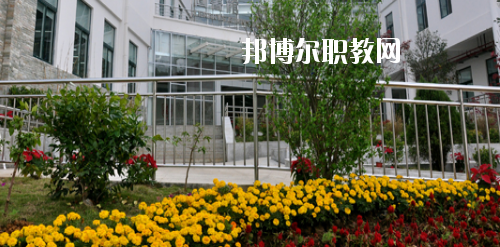 貴州盛華職業(yè)學院中專部怎么樣、好不好
