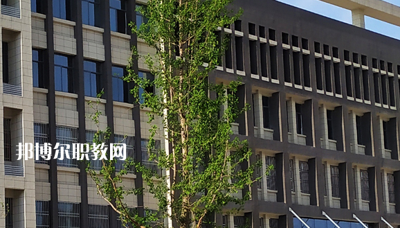 安徽天柱山旅游學(xué)校2021年報(bào)名條件、招生要求、招生對(duì)象