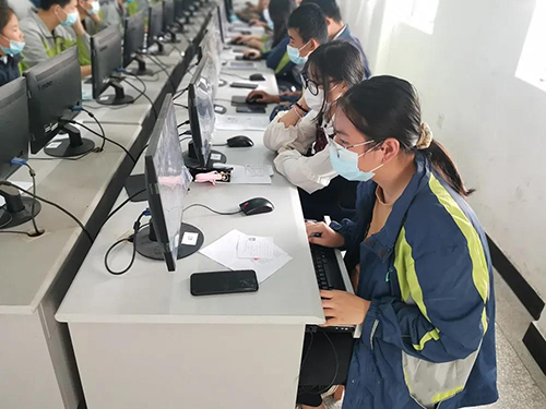 江蘇省金山中等專業(yè)學校2021年報名條件、招生要求、招生對象