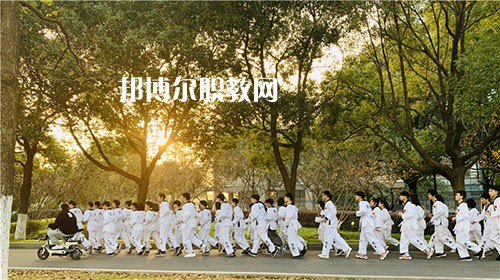 蘇州福納影視藝術(shù)學校怎么樣、好不好
