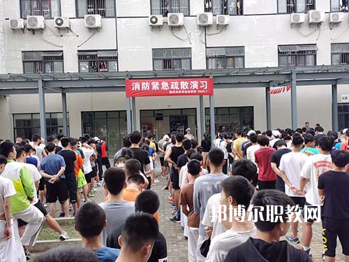 揚(yáng)州市體育運(yùn)動學(xué)校2021年報名條件、招生要求、招生對象