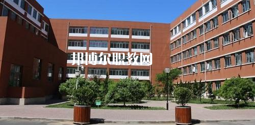 紫云民族職業(yè)技術中學2021年報名條件、招生要求、招生對象