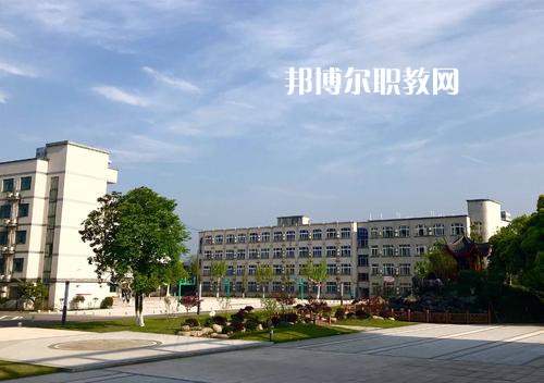 秦皇島市燕?？萍悸殬I(yè)學(xué)校網(wǎng)站網(wǎng)址
