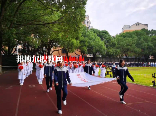 無(wú)錫衛(wèi)生高等職業(yè)技術(shù)學(xué)校2022報(bào)名條件、招生要求、招生對(duì)象