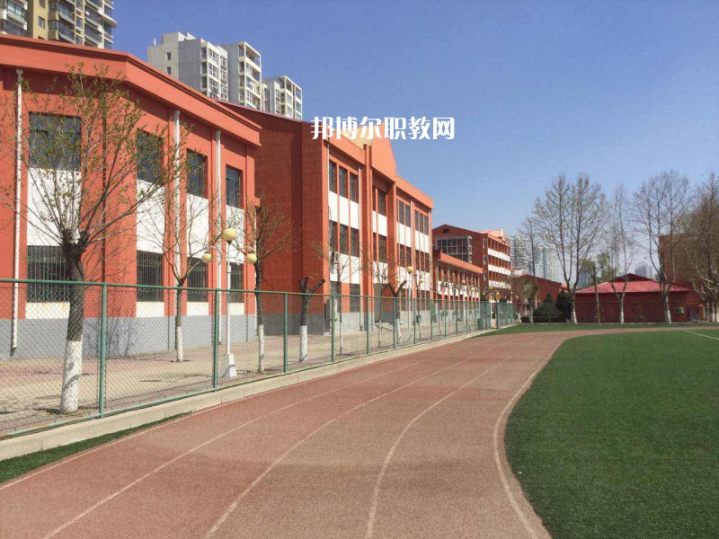 秦皇島渤?？萍贾械葘I(yè)學(xué)校2022年招生簡章