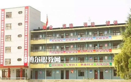 貴州金蓉?zé)o線電技工學(xué)校2022年報(bào)名條件、招生要求、招生對(duì)象